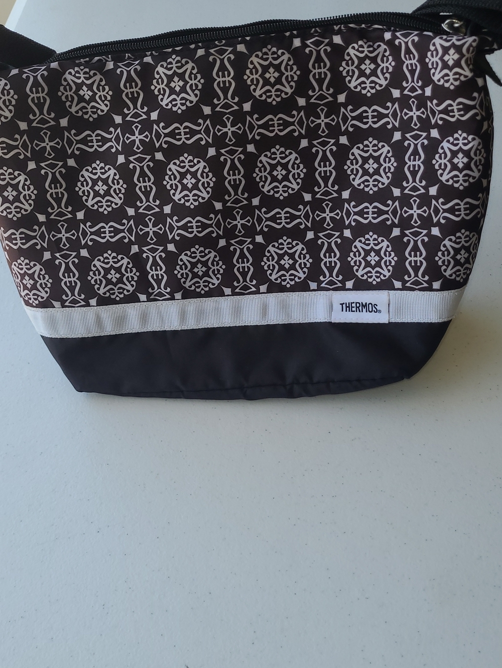 Thermos Black Insulated Lunch Bag with White Pattern